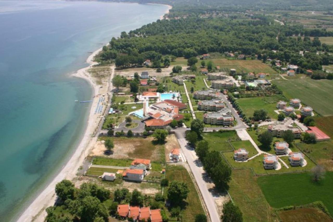 Don Bazilio Seahouse Leptokarya (Pieria)
