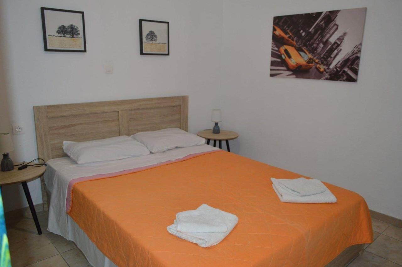 Akti Posidonos 3 Apartment *