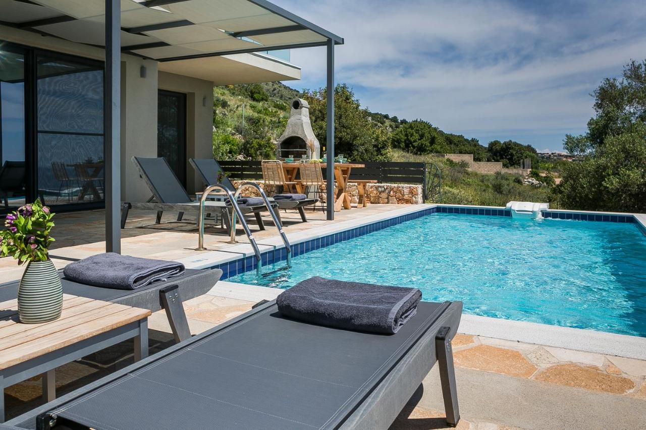 Blue Sea Villa Spathion