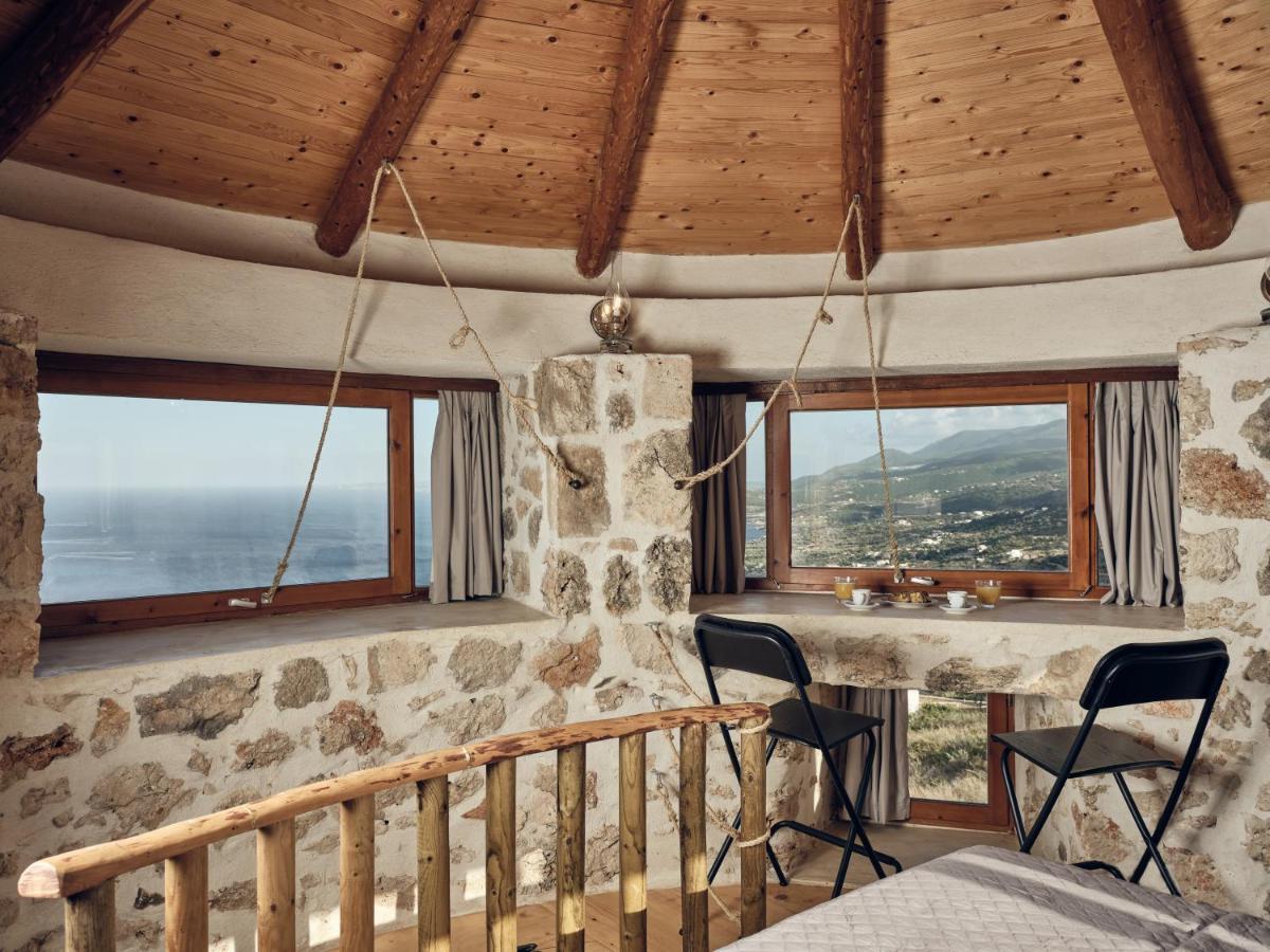 Anemomilos Villa