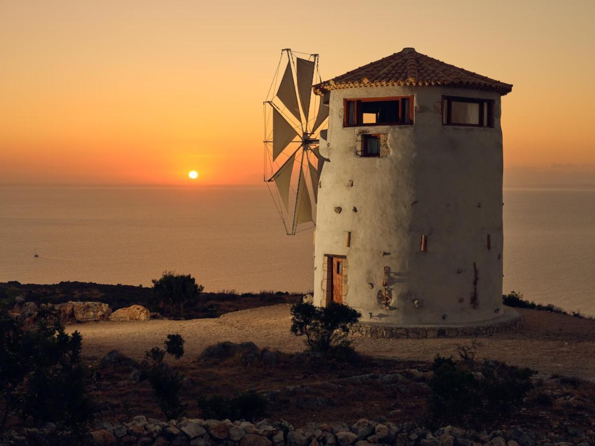 Anemomilos * Korithion