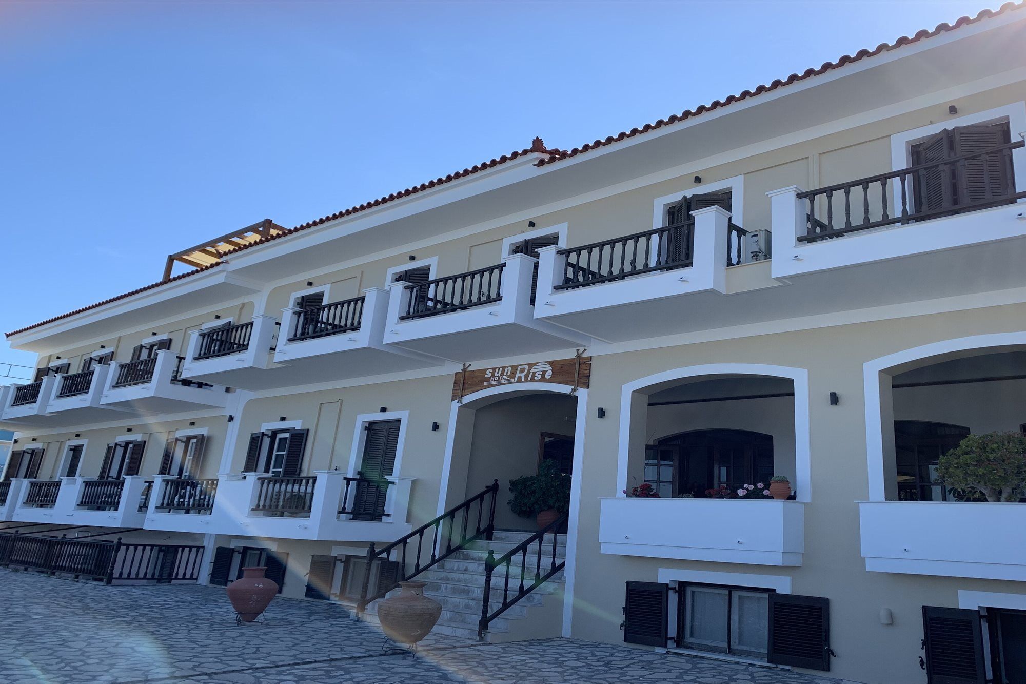 Sunrise Hotel