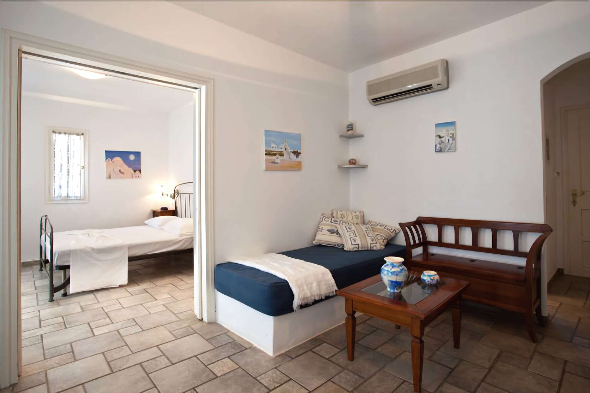Alexandros Hotel 3*
