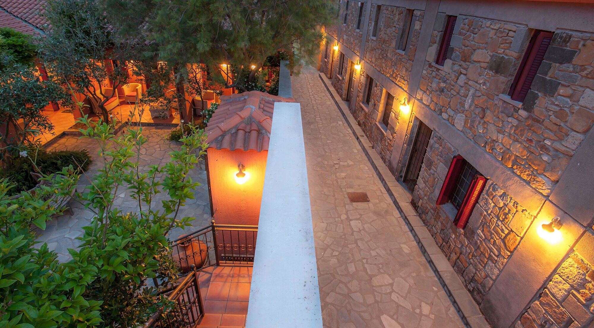 The Residences 4*