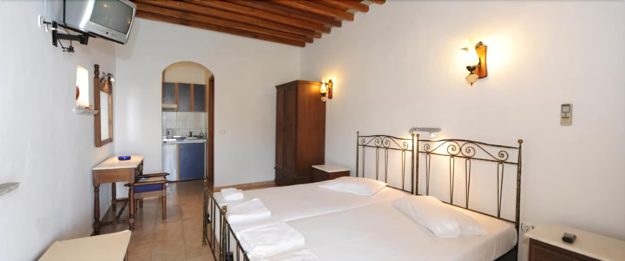 Thalatta Aparthotel