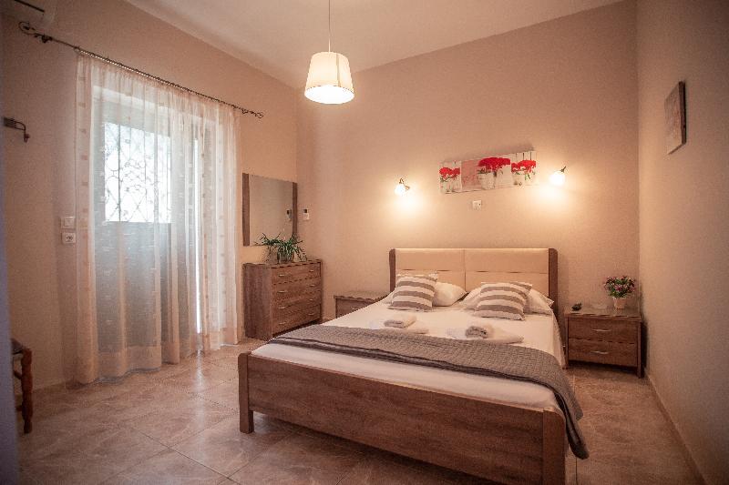 Bella Vista & Parga