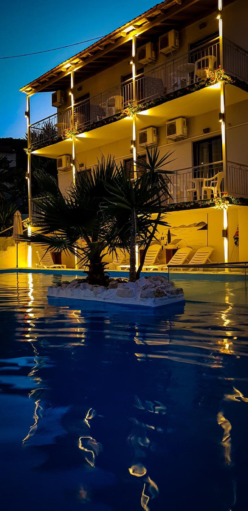 Hotel Aragorn Paradise Garden Moraitika