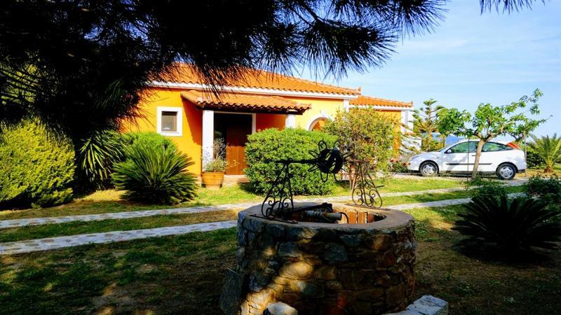 Aegean Sea Skiathos Villa *