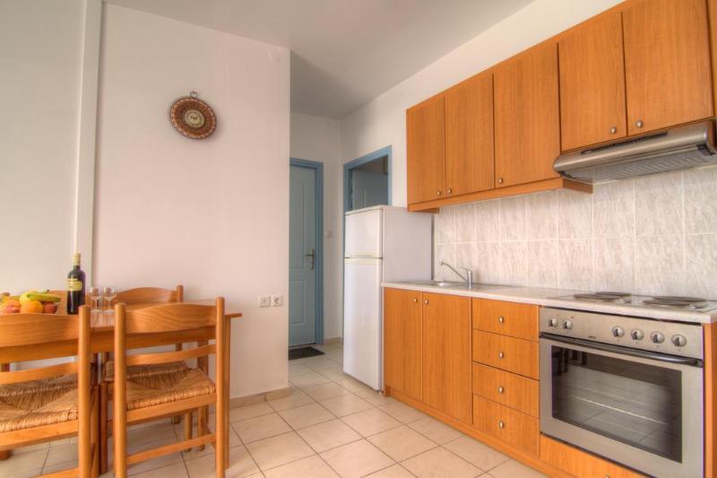 Sunrise Hotel & Apartments Rodakino