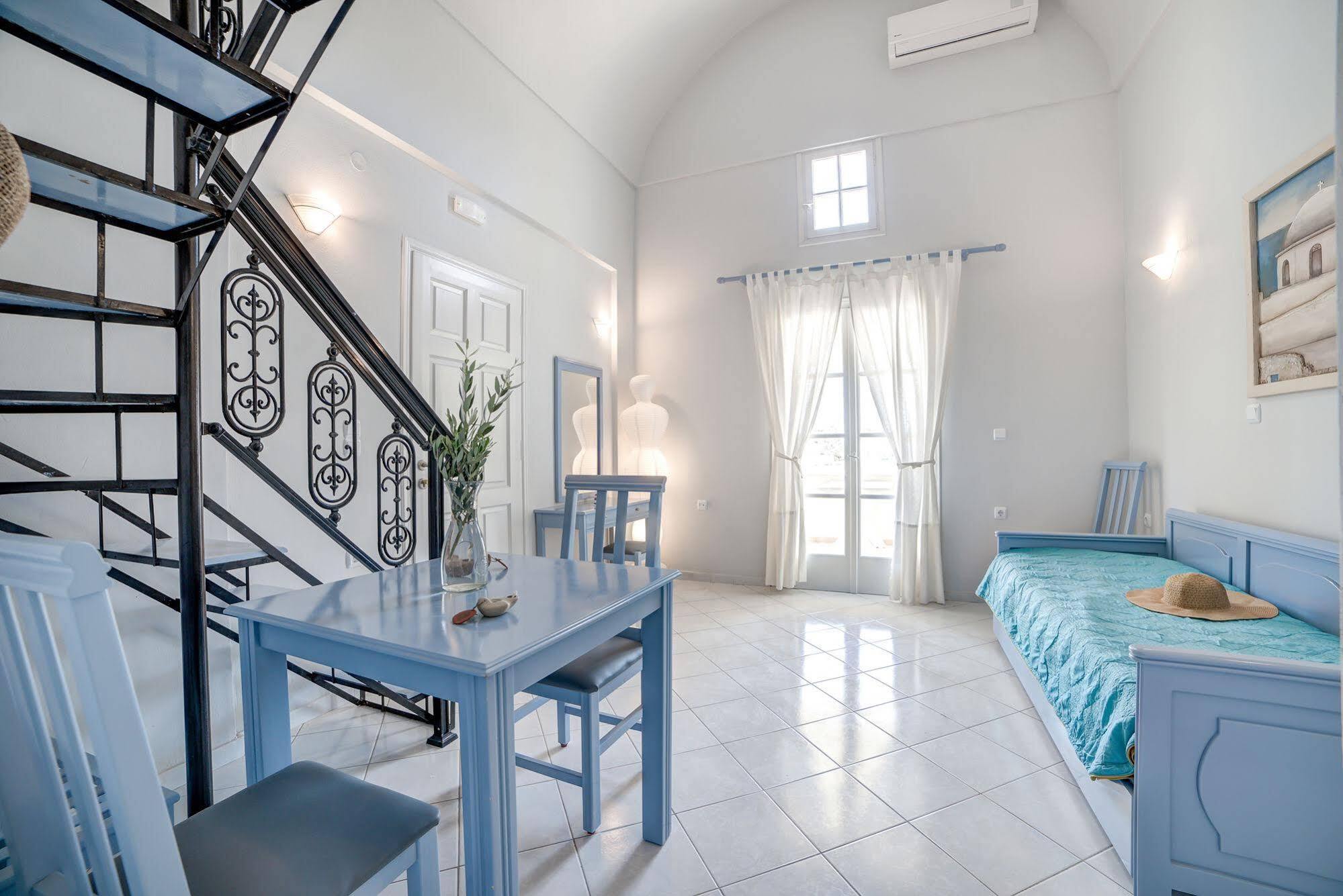Apartment Monolithia Monolithos (Santorini)