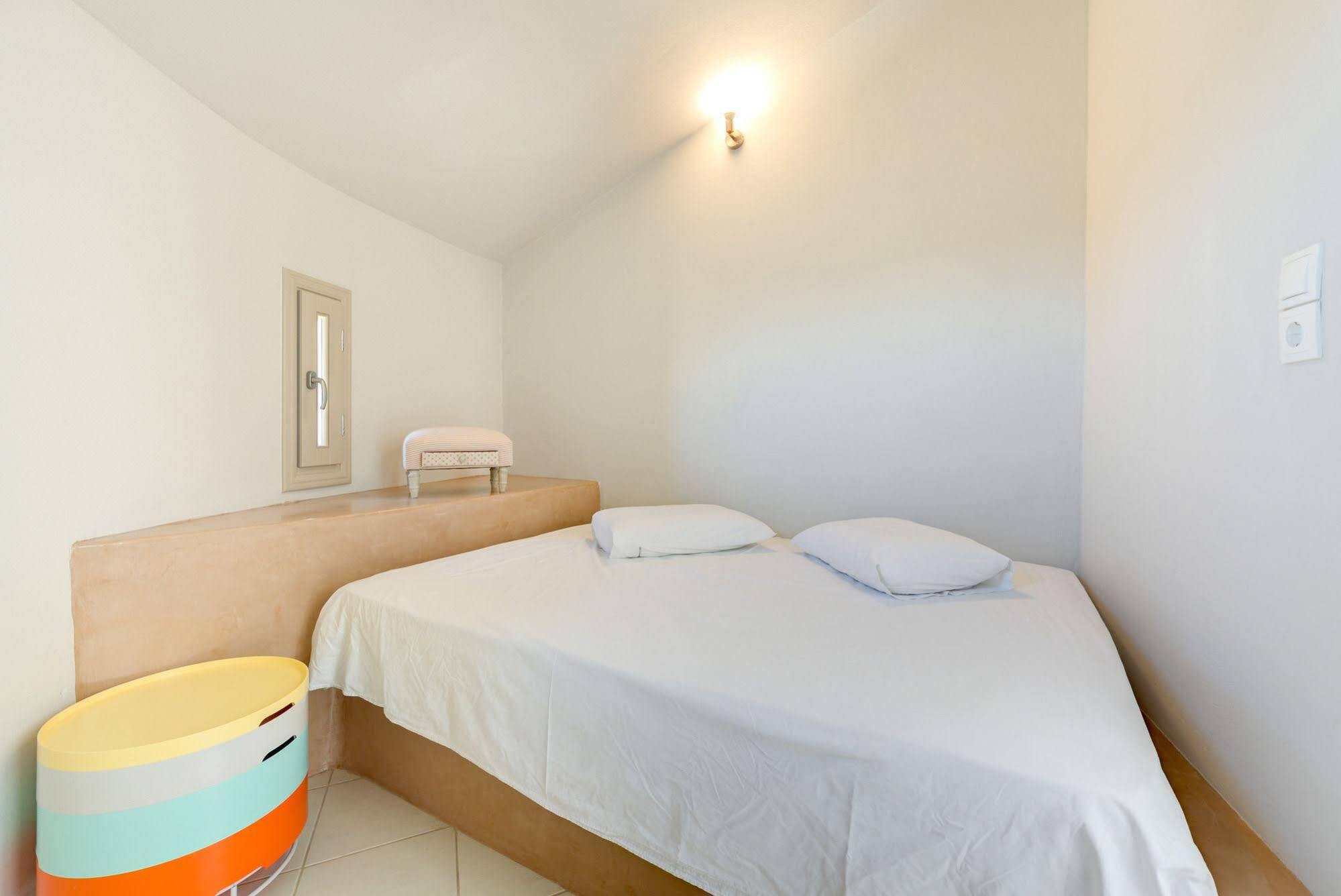 Apartment Monolithia *
