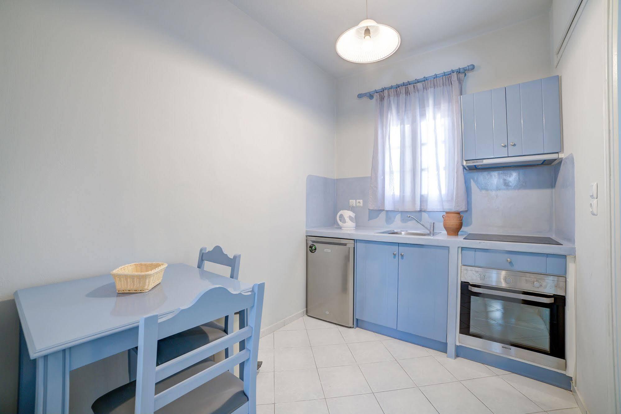 Apartment Monolithia