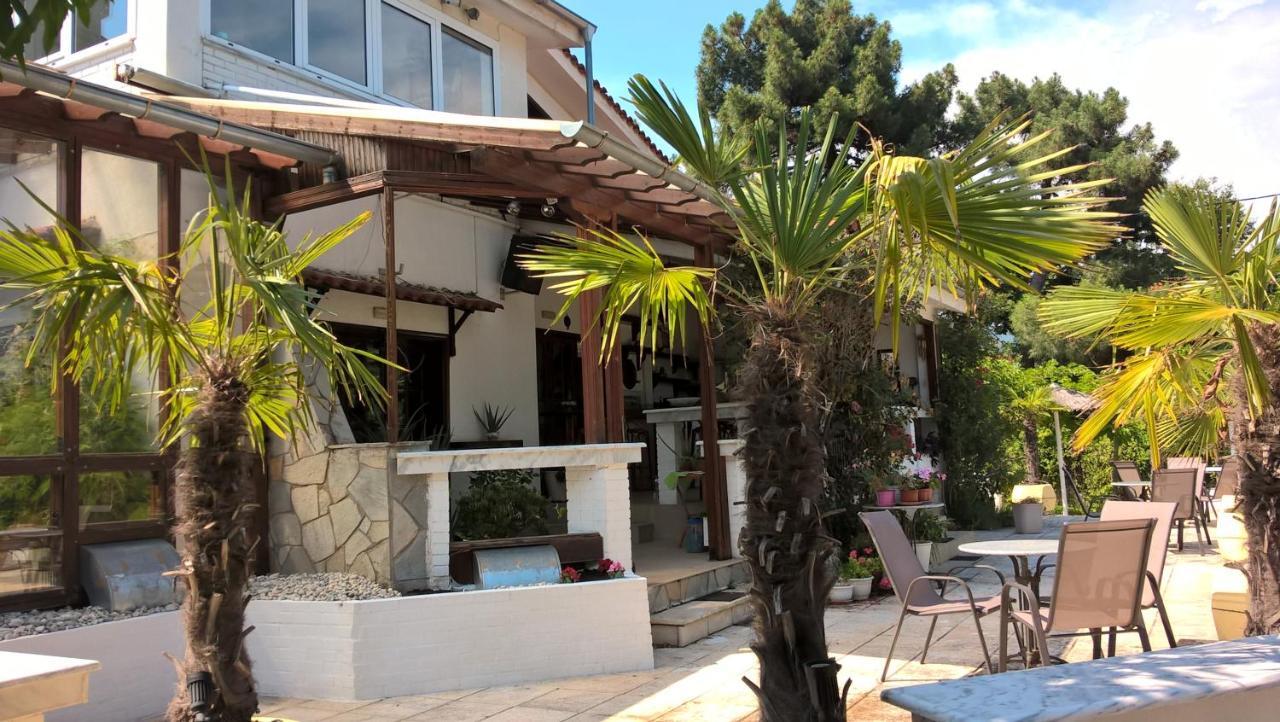 Villa Cavo Paradiso *