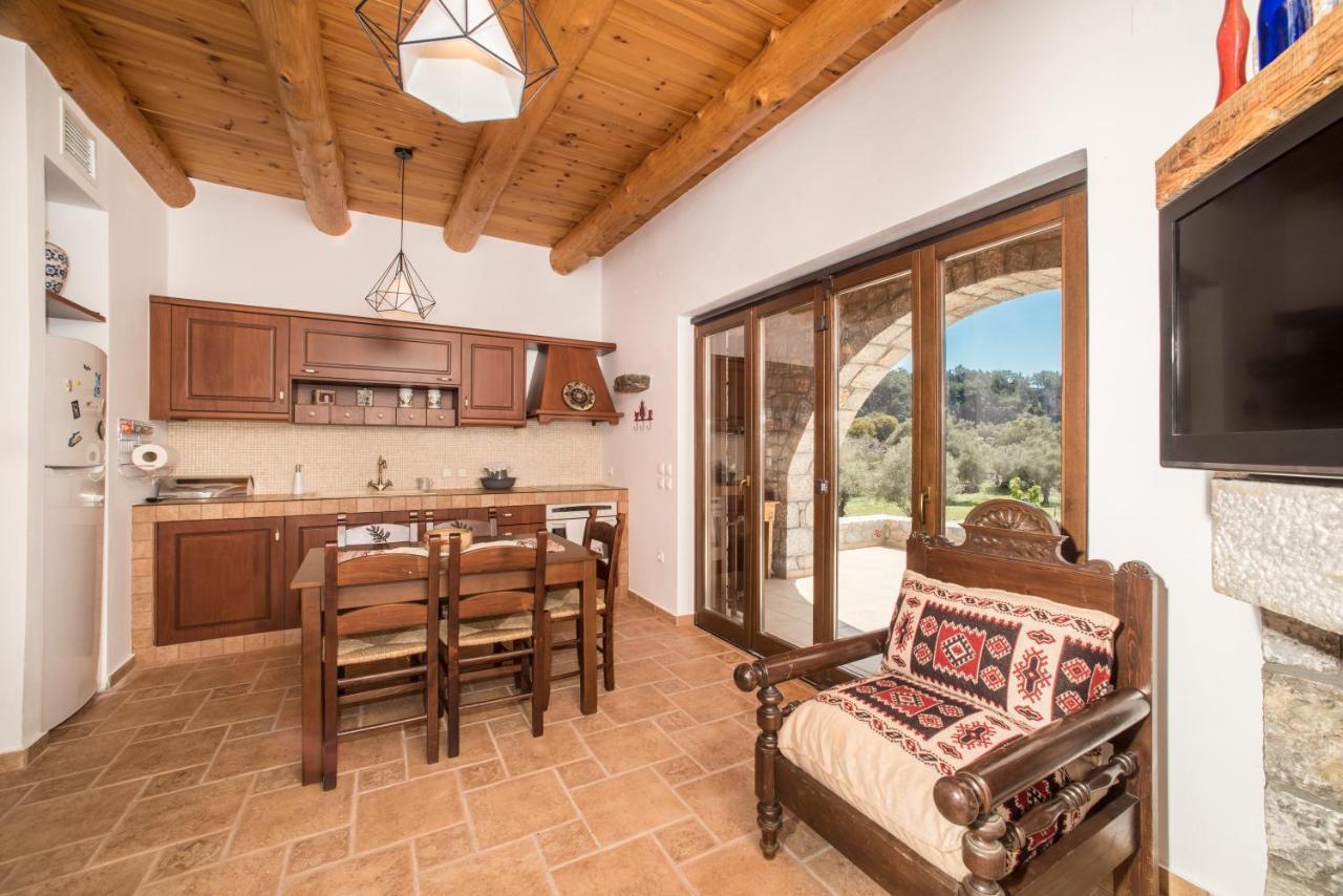 Holiday home Aradena Traditional House 4