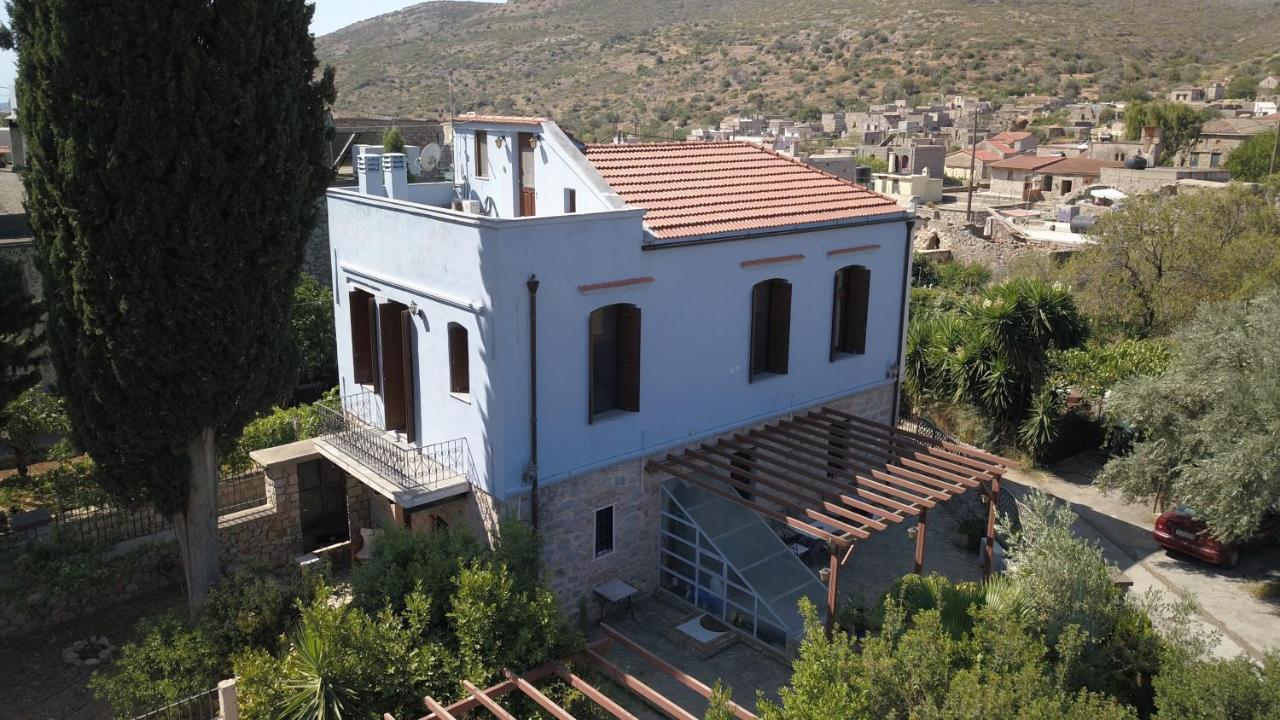 Hotel Traditional Ianthe Vessa