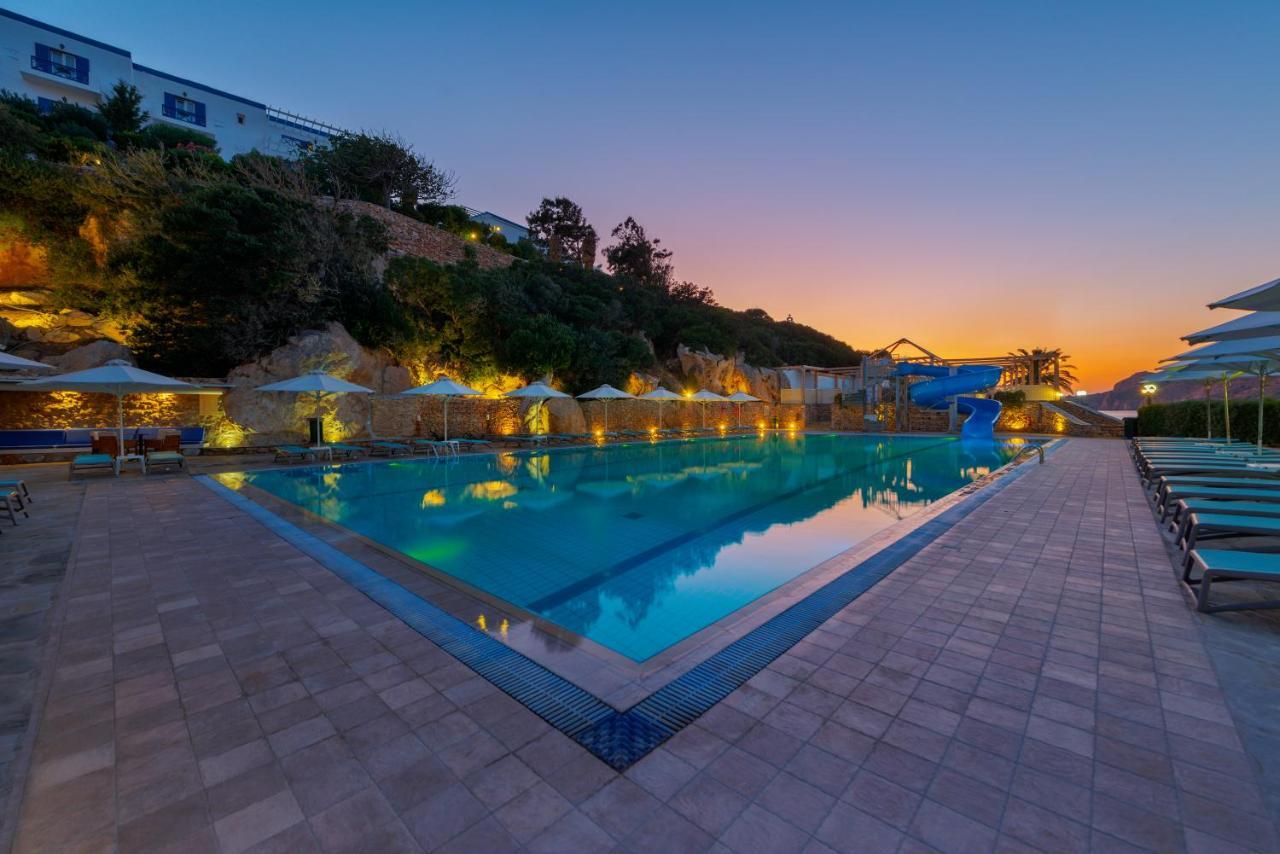 Dolphin Bay Seaside & 4*