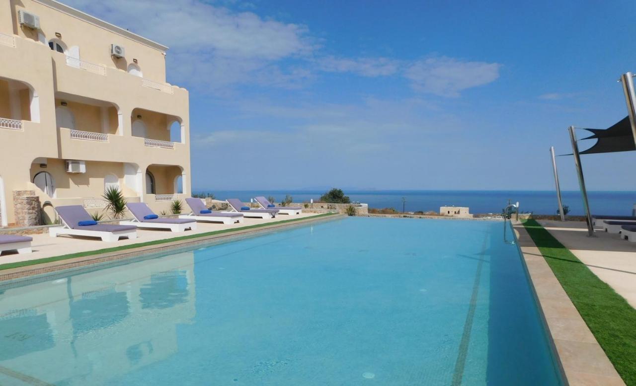 Blue Horizon Apartment