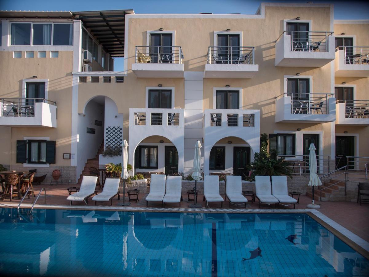 Ela Mesa Aparthotel