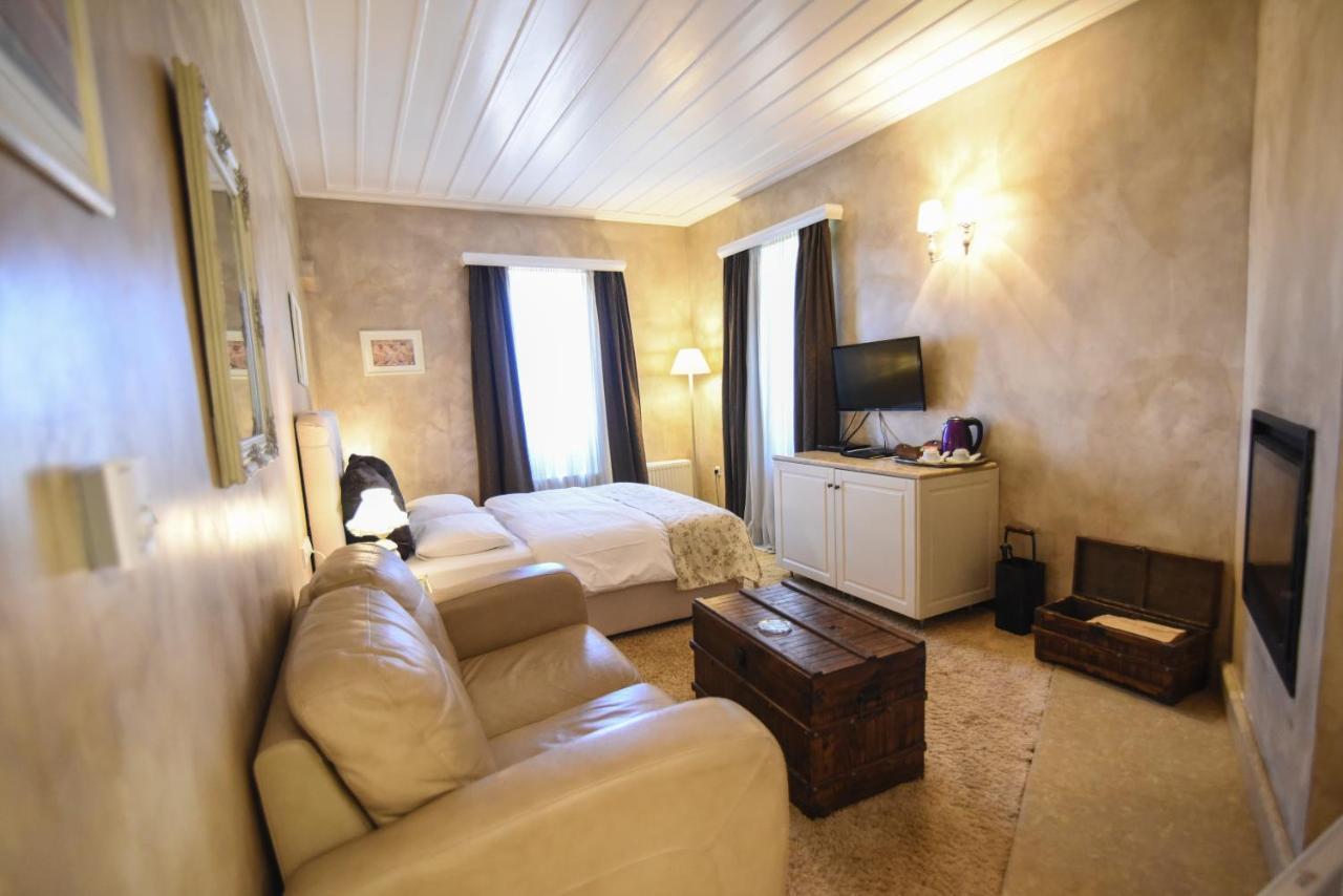 Likoria Guest house