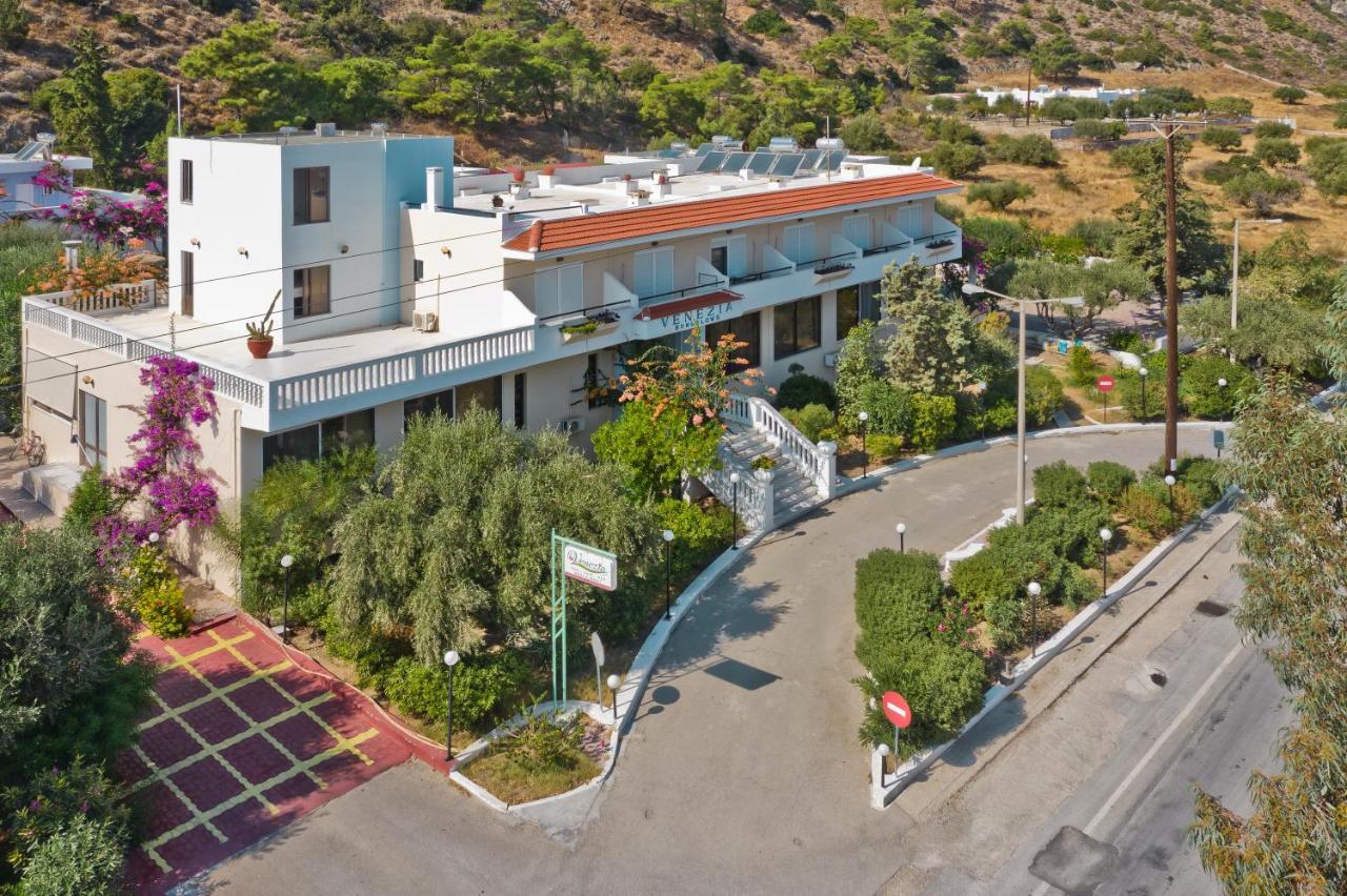 Venezia Aparthotel 3*