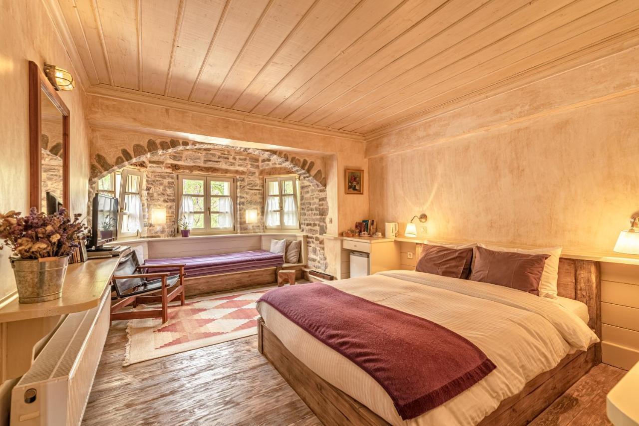 Papaevangelou Hotel