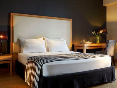 Limneon & Hotel Kastoria