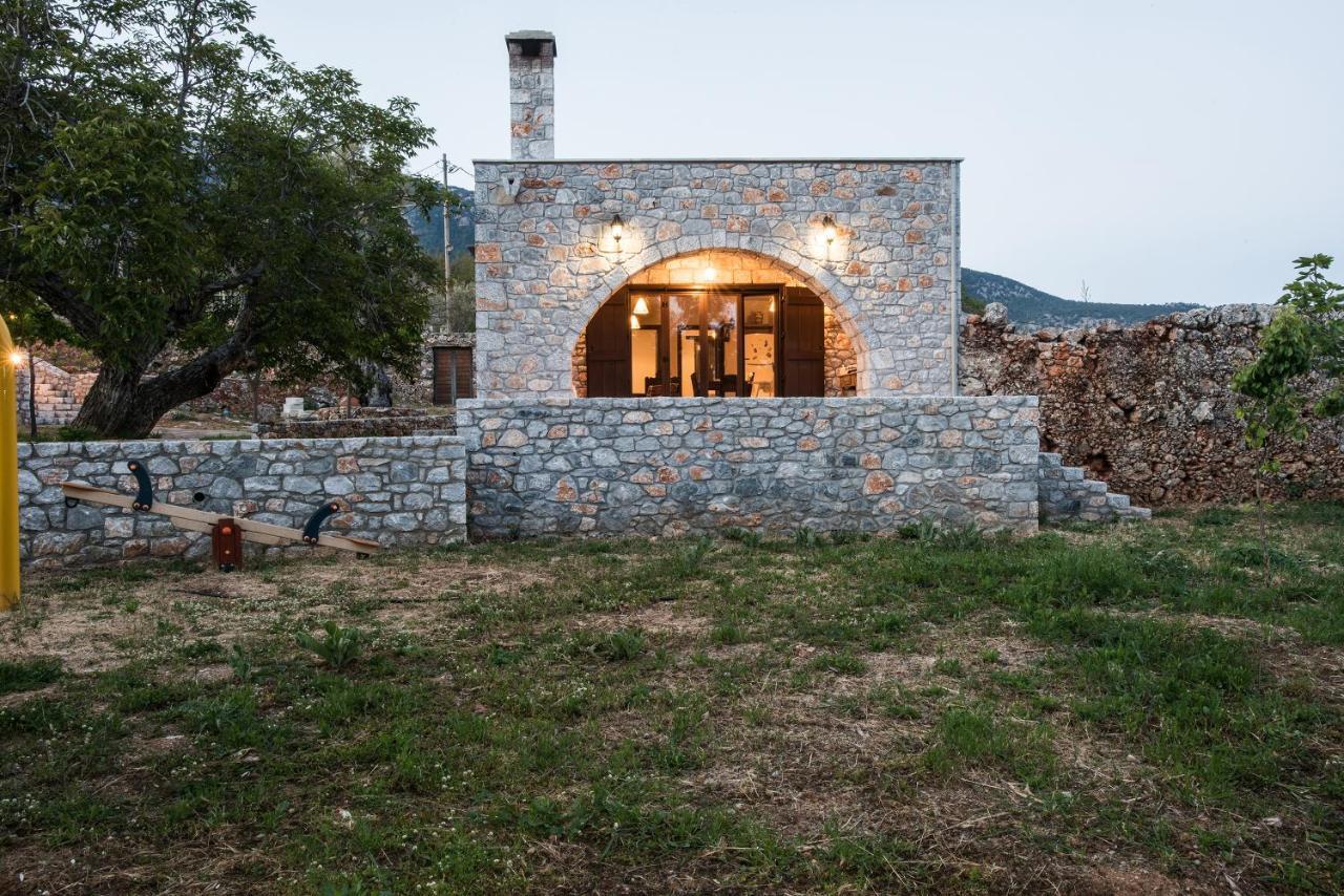 Aradena Traditional House 4 Holiday home *