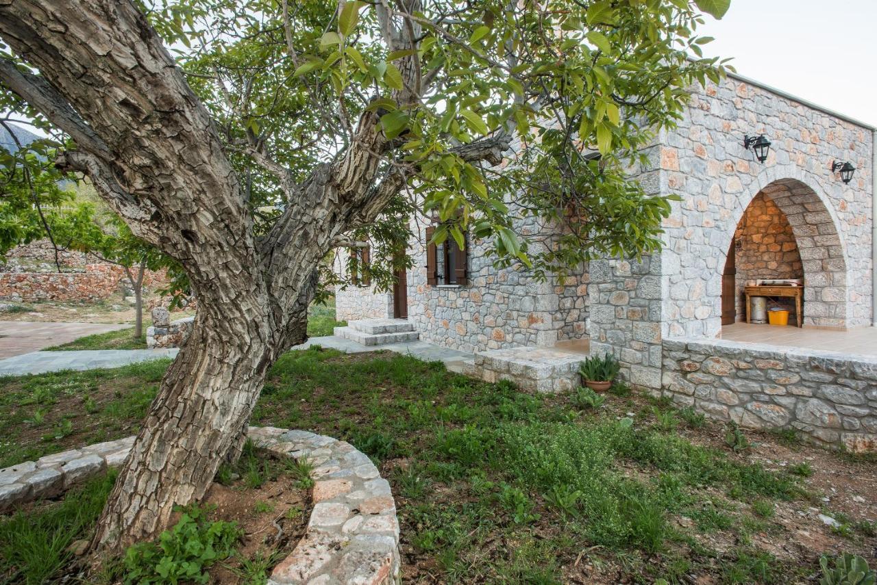 Holiday home Aradena Traditional House 4