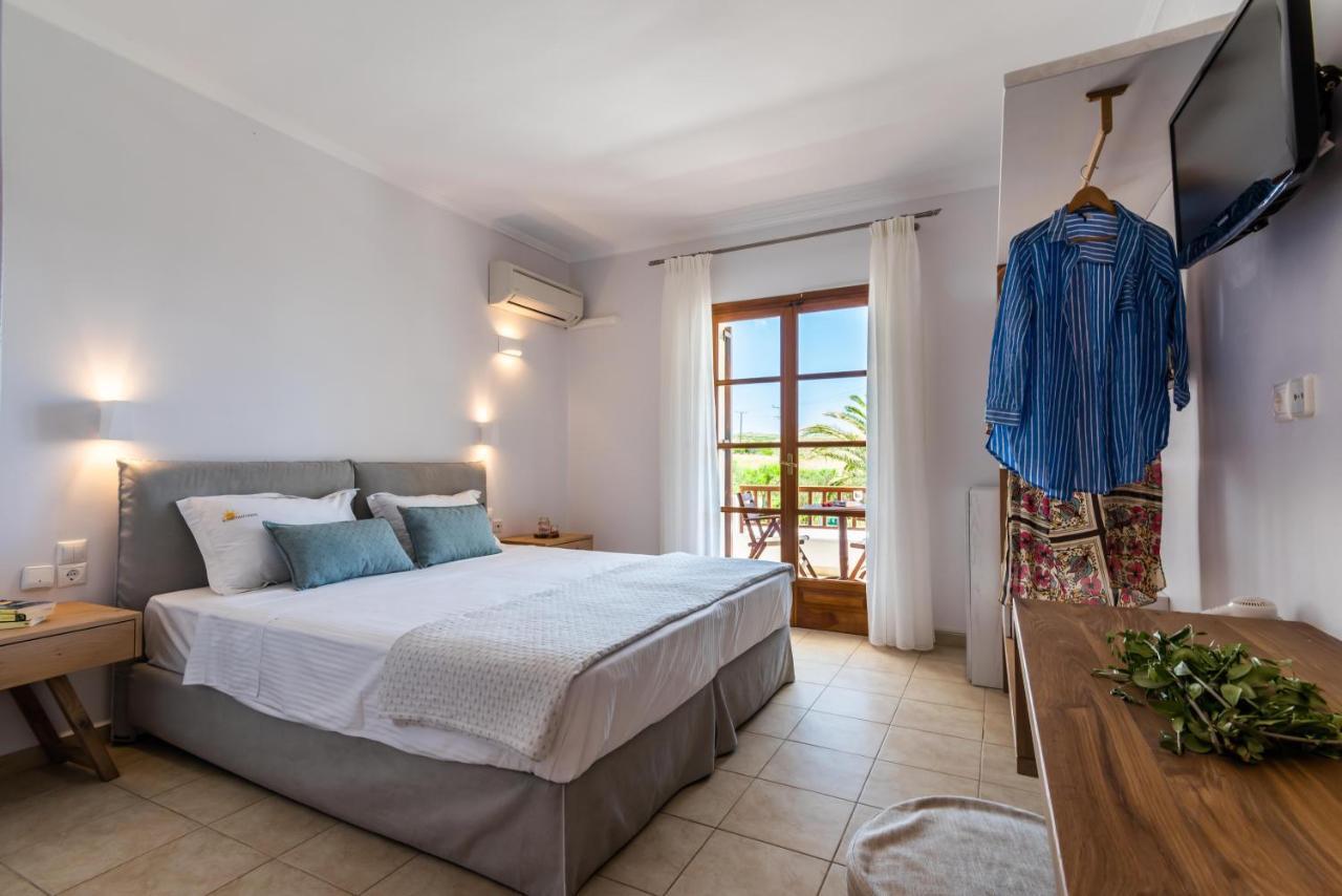 Konstantinos Aparthotel Adamantas (Milos)