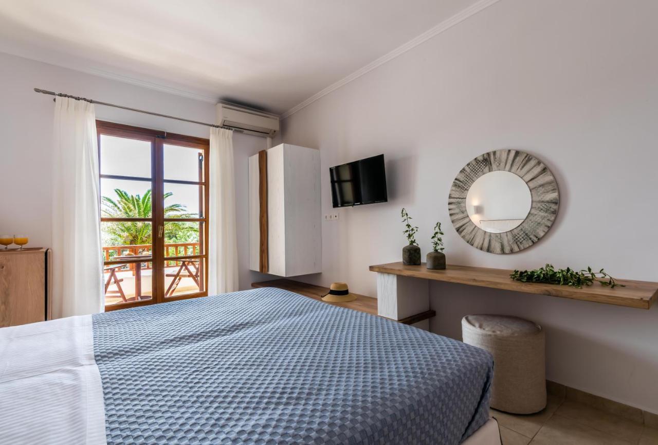 Aparthotel Konstantinos Adamantas (Milos)