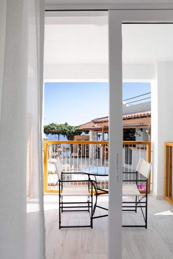 Megali Ammos House Aparthotel 2*