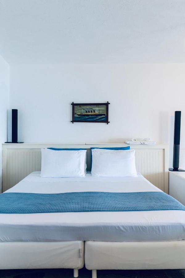 Mykonos Le Grand Bleu Beachfront Holiday home