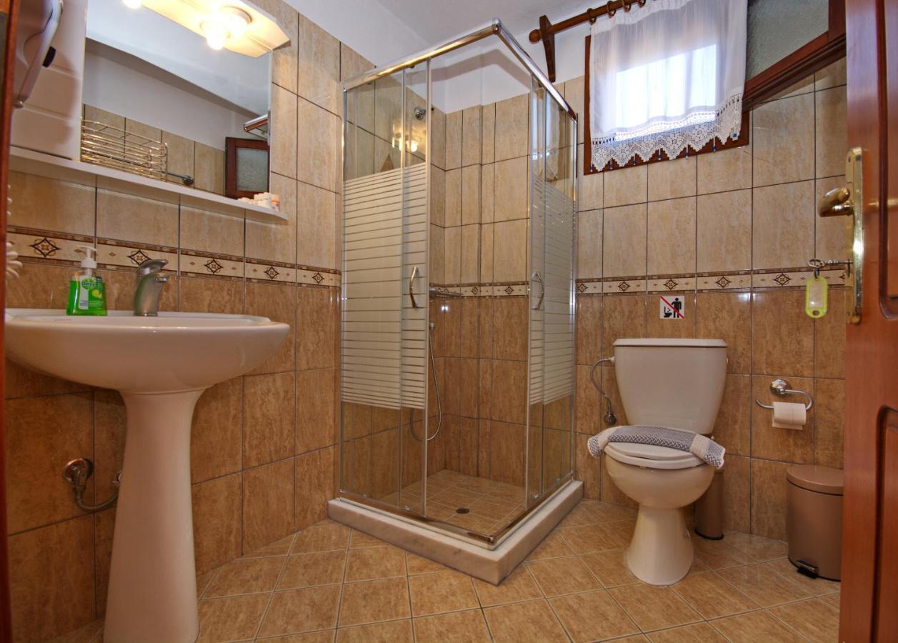 Agnantema Seaview Villa *
