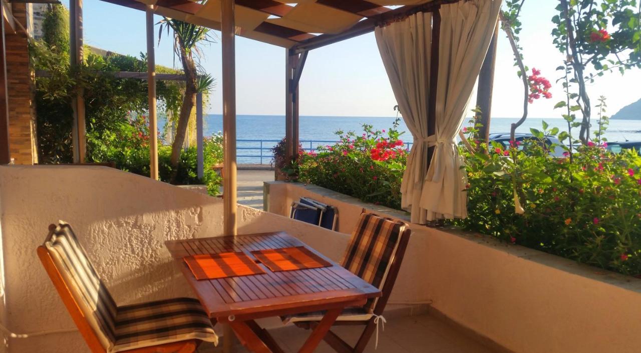 Seaside Studios