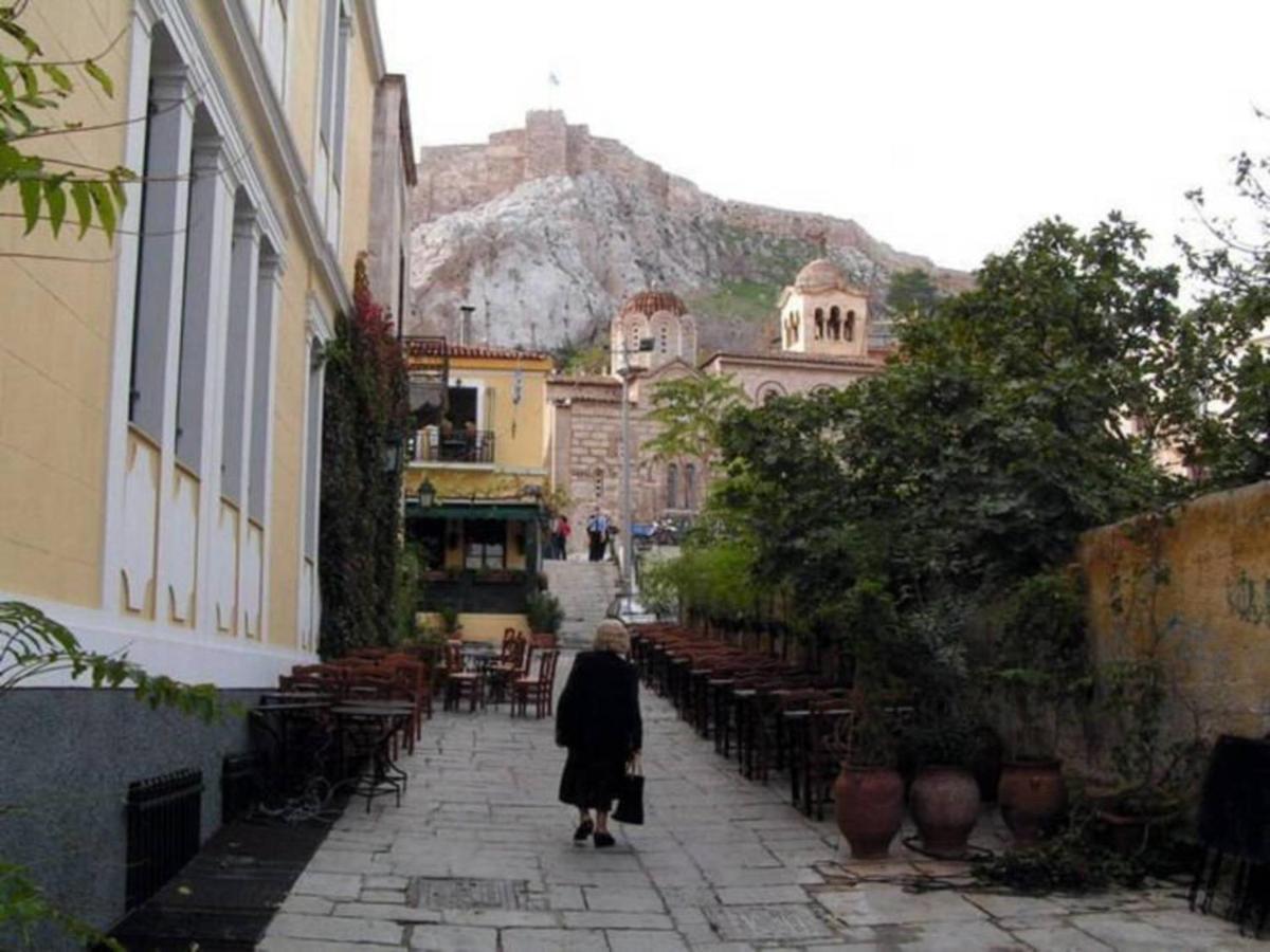 Live At The Acropolis Shadow - Under Super Scenic Anafiotika Apartment *