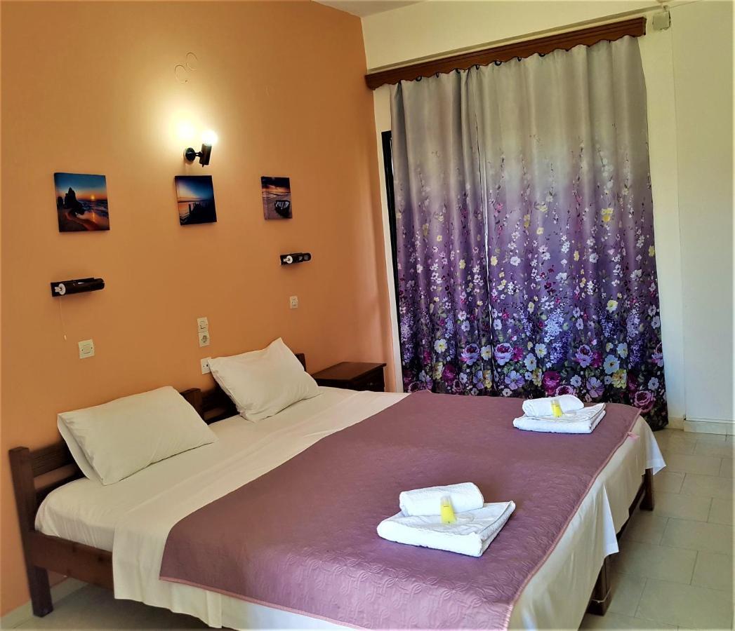 Stars (adults Only) Agios Georgios (Corfu)