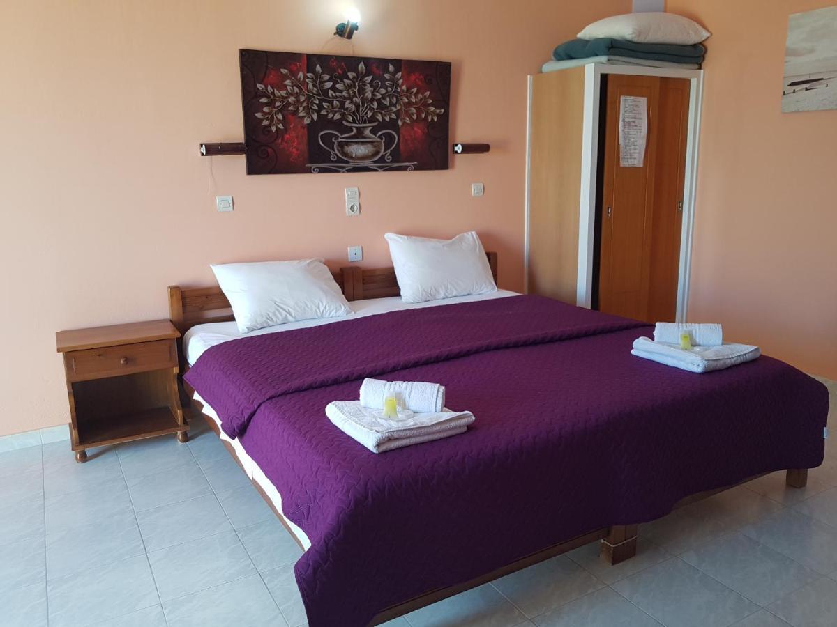 Stars (adults Only) Agios Georgios (Corfu)
