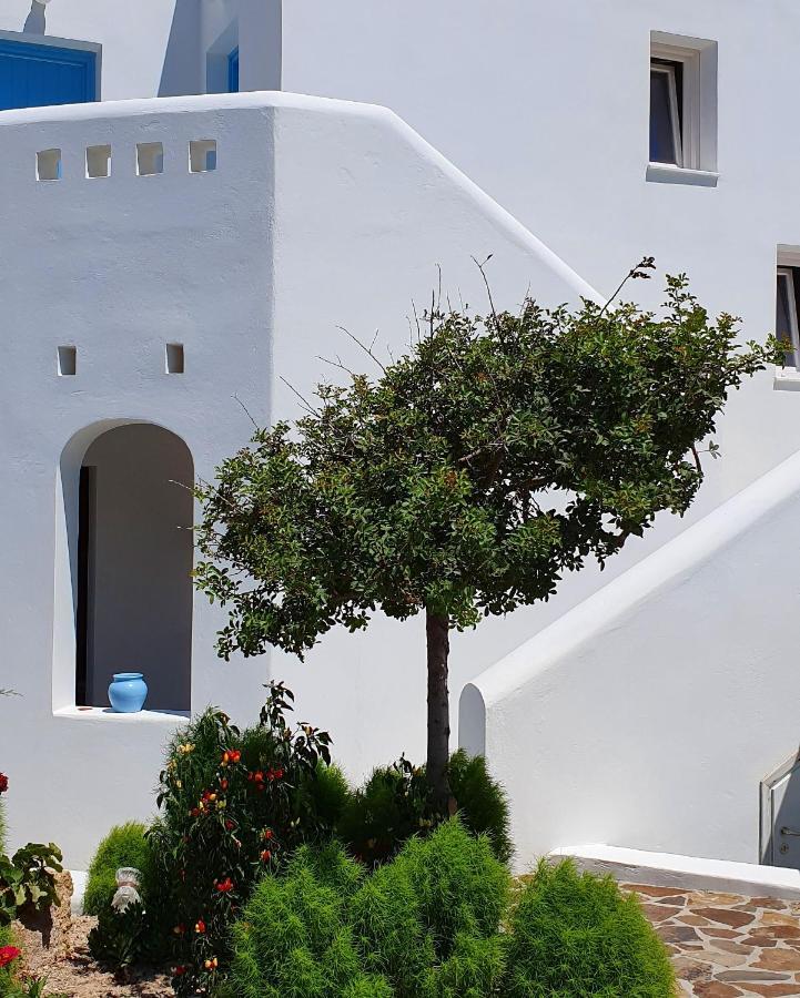 Sarakiniko Guest house