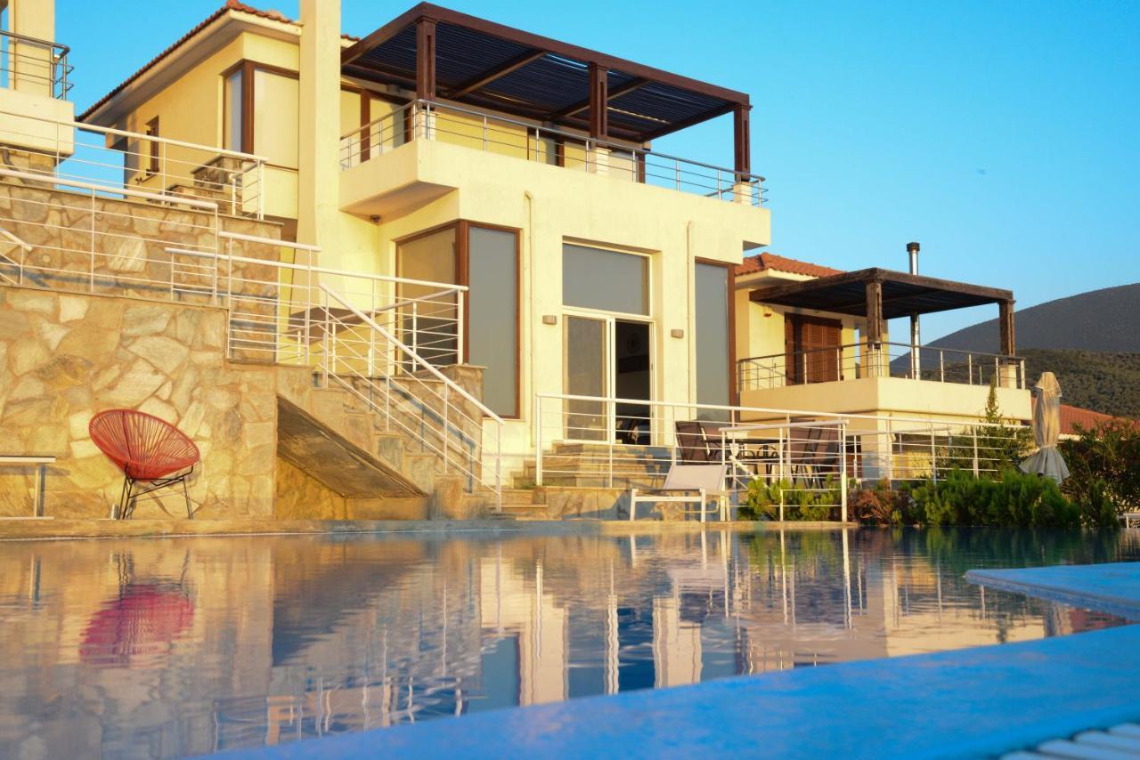 Villa Elia Pteleos