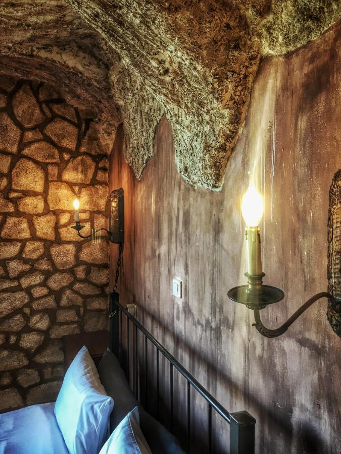 Anemoessa Guest house