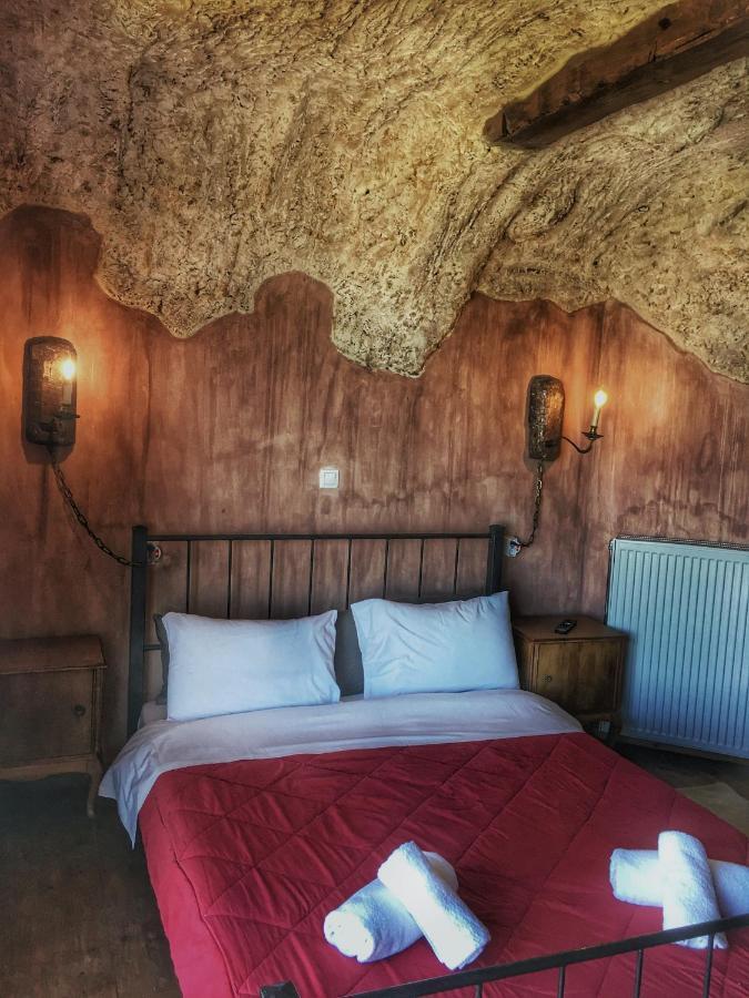 Anemoessa Guest house *