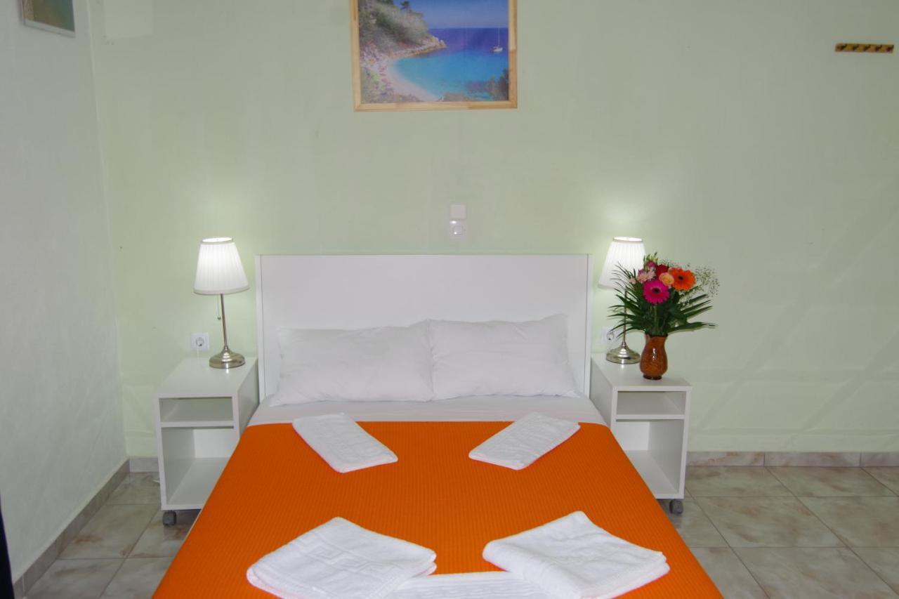 Athina Hotel *