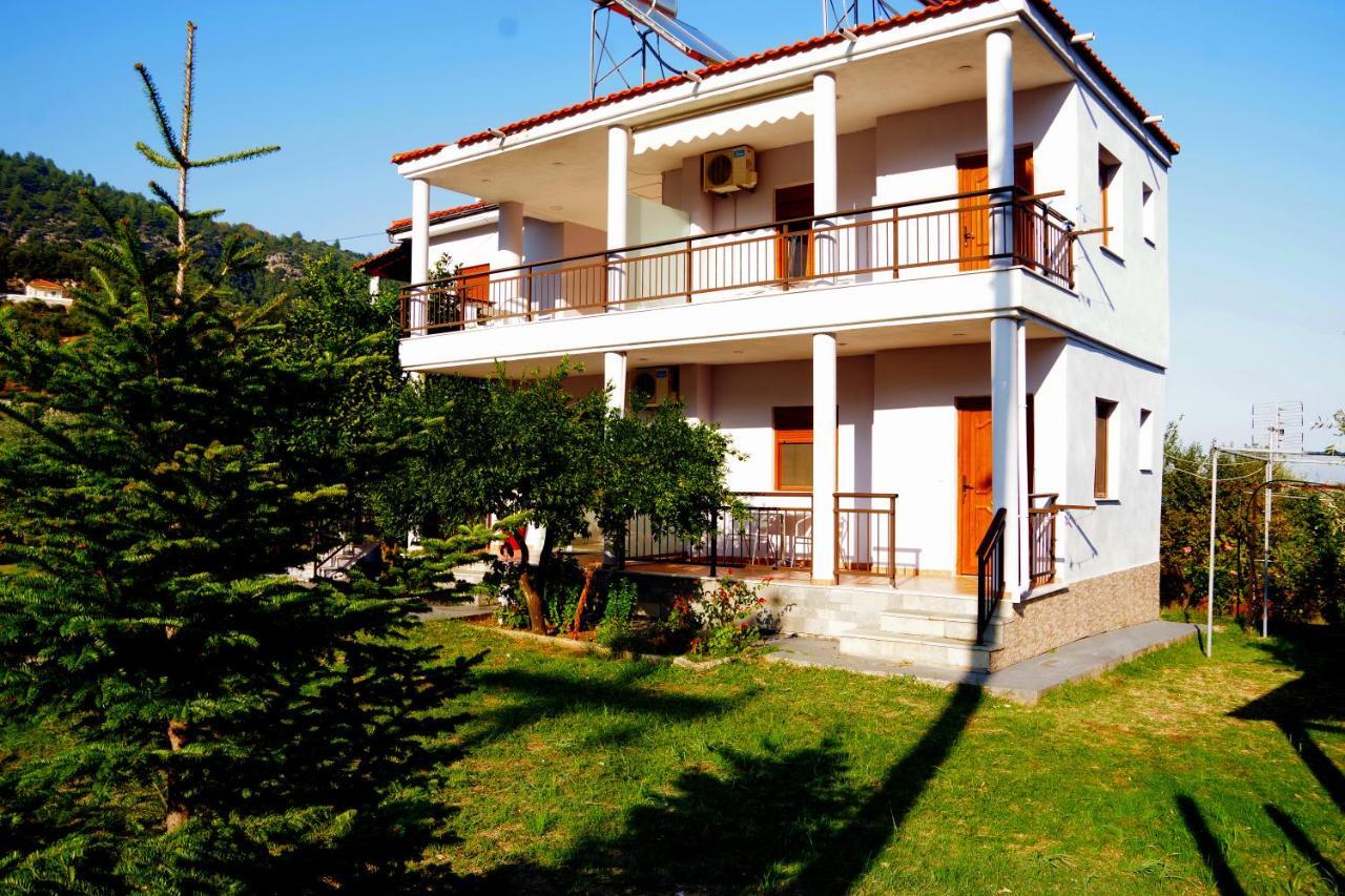Athina Hotel *