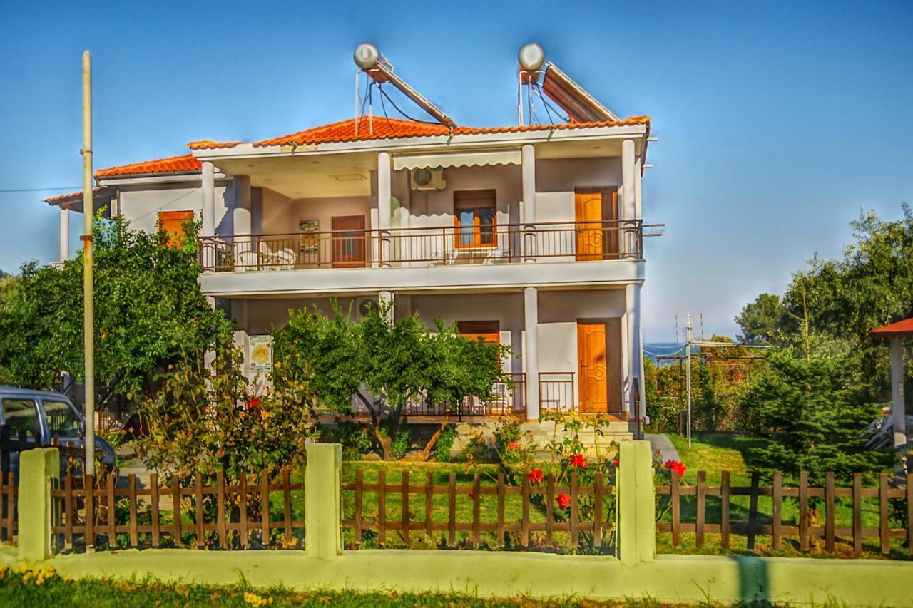Athina Hotel *