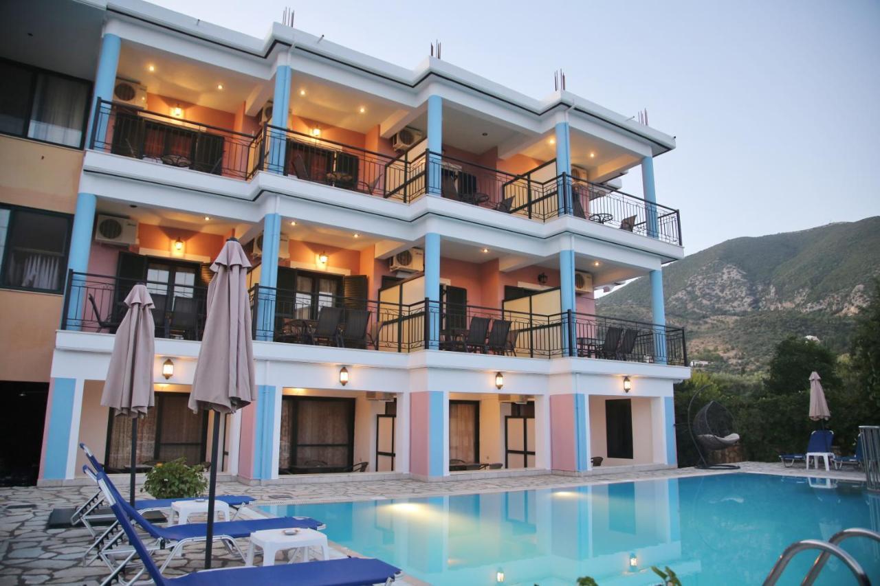 Ethereal Lefkas Apartment *