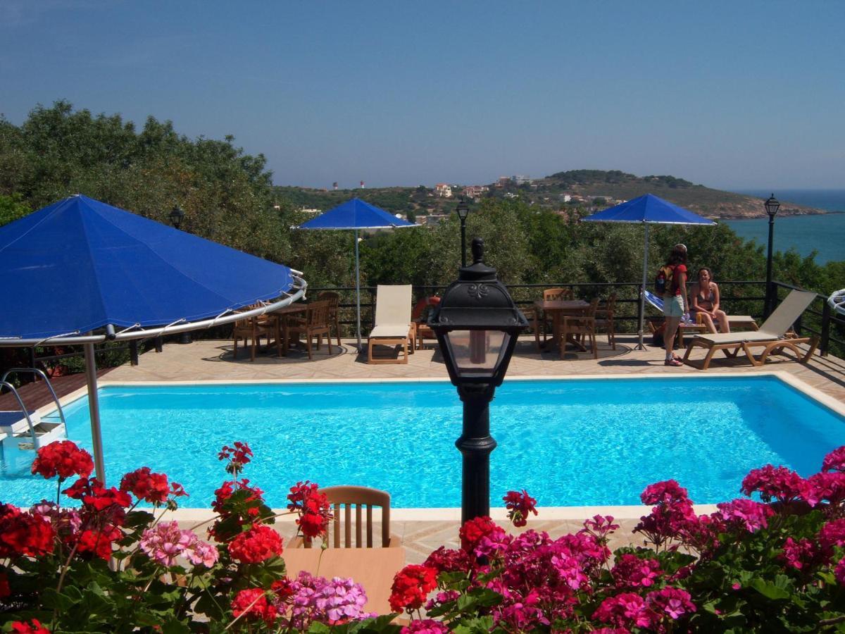 Apartment Aeriko Benovias Rooms & Apartments *