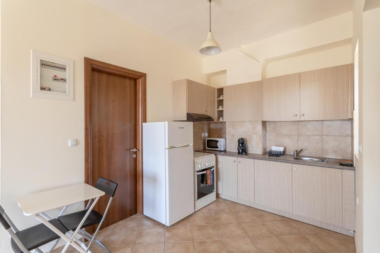 Orion Mani Apartment *