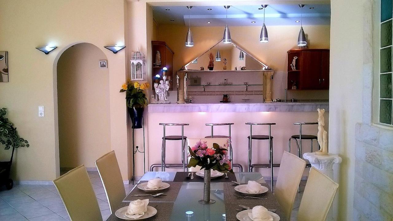 Christianna House -villa *