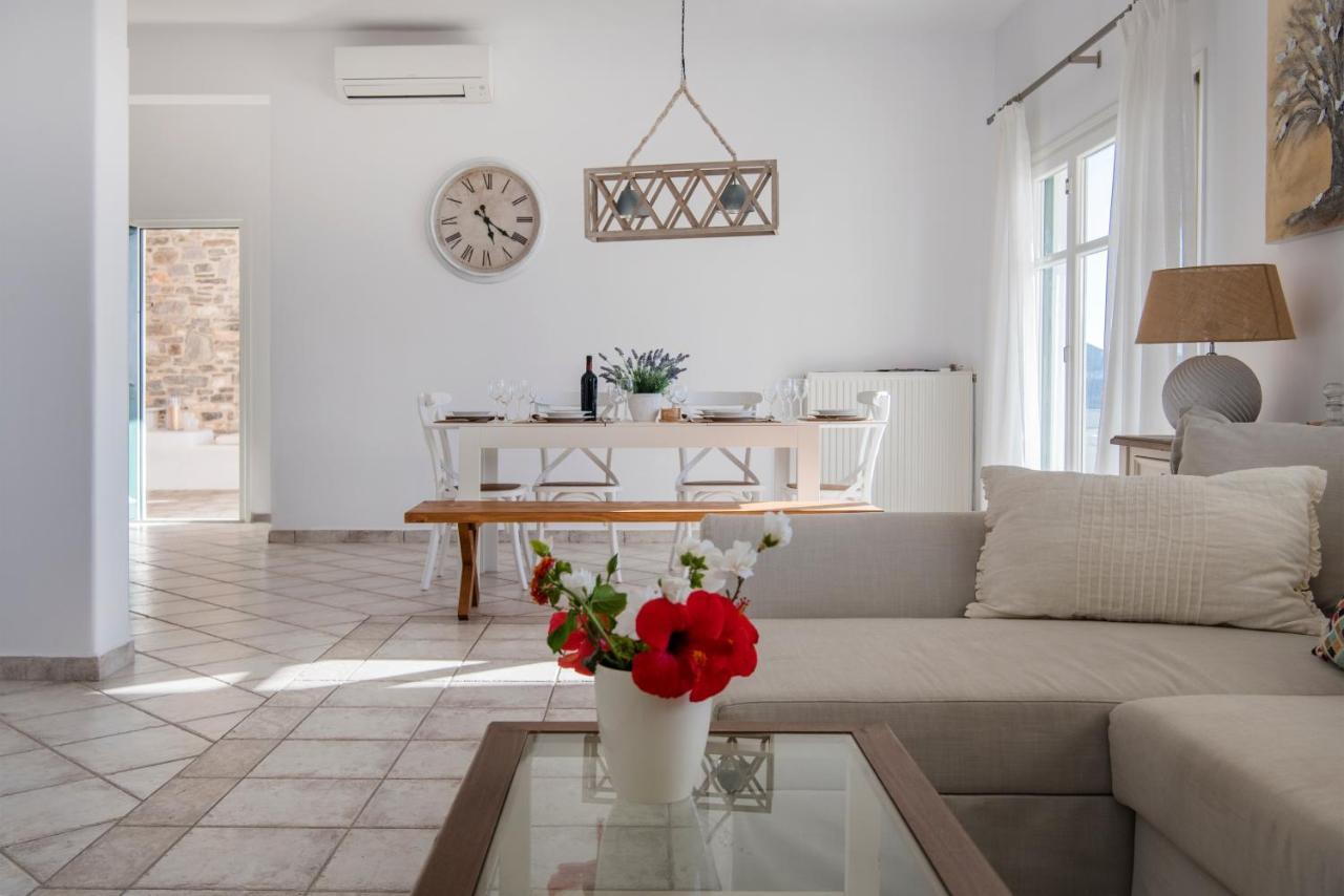 Anna-marie 1 * Parikia (Paros)