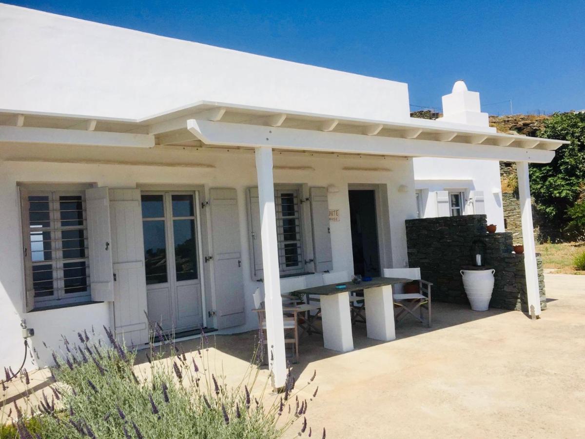 Holiday home Grey House Exambela